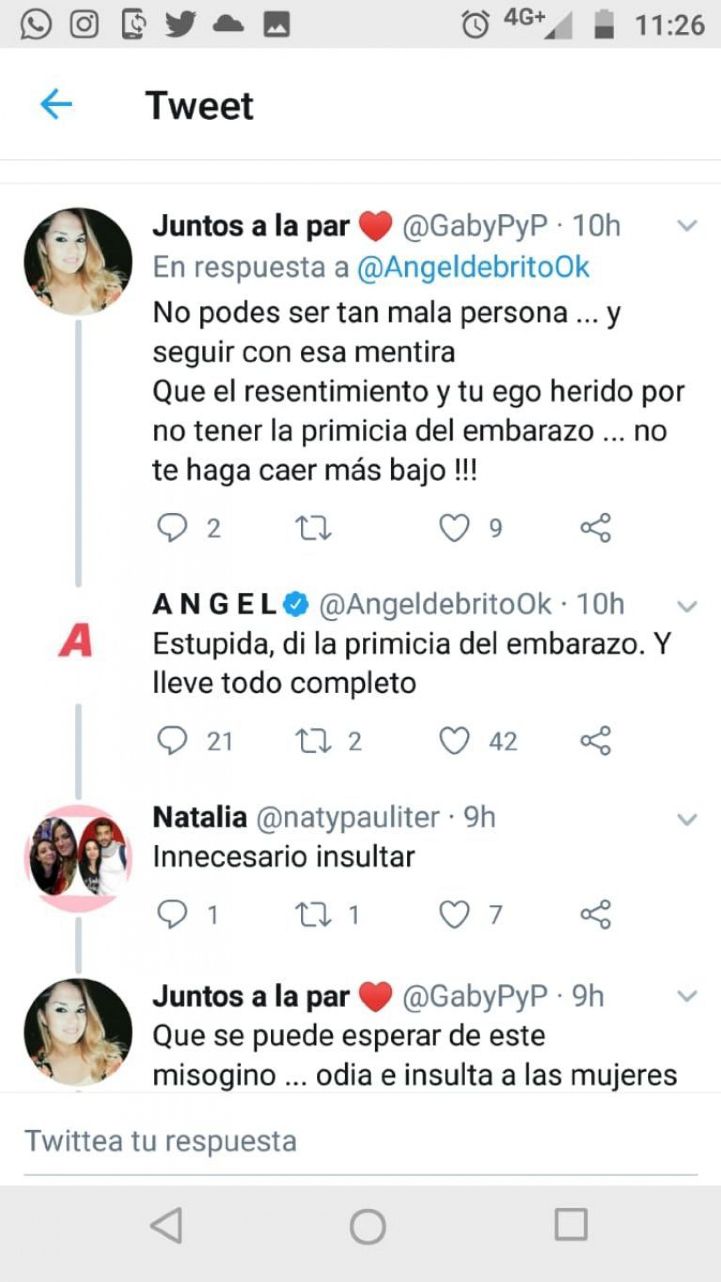 Las seguidoras de Pedro Alfonso y Paula Chávez furiosas con Ángel De Brito