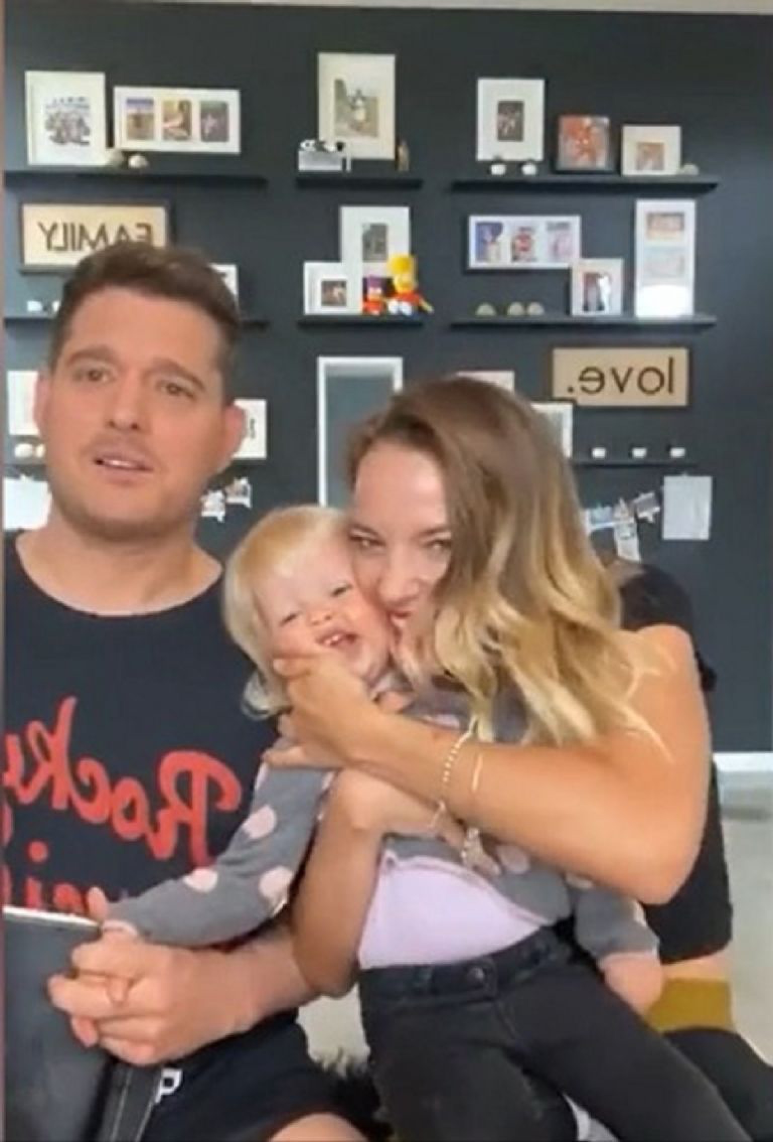 Luisana Lopilato y Michael Bublé presentaron a Vida, quien enterneció a todos