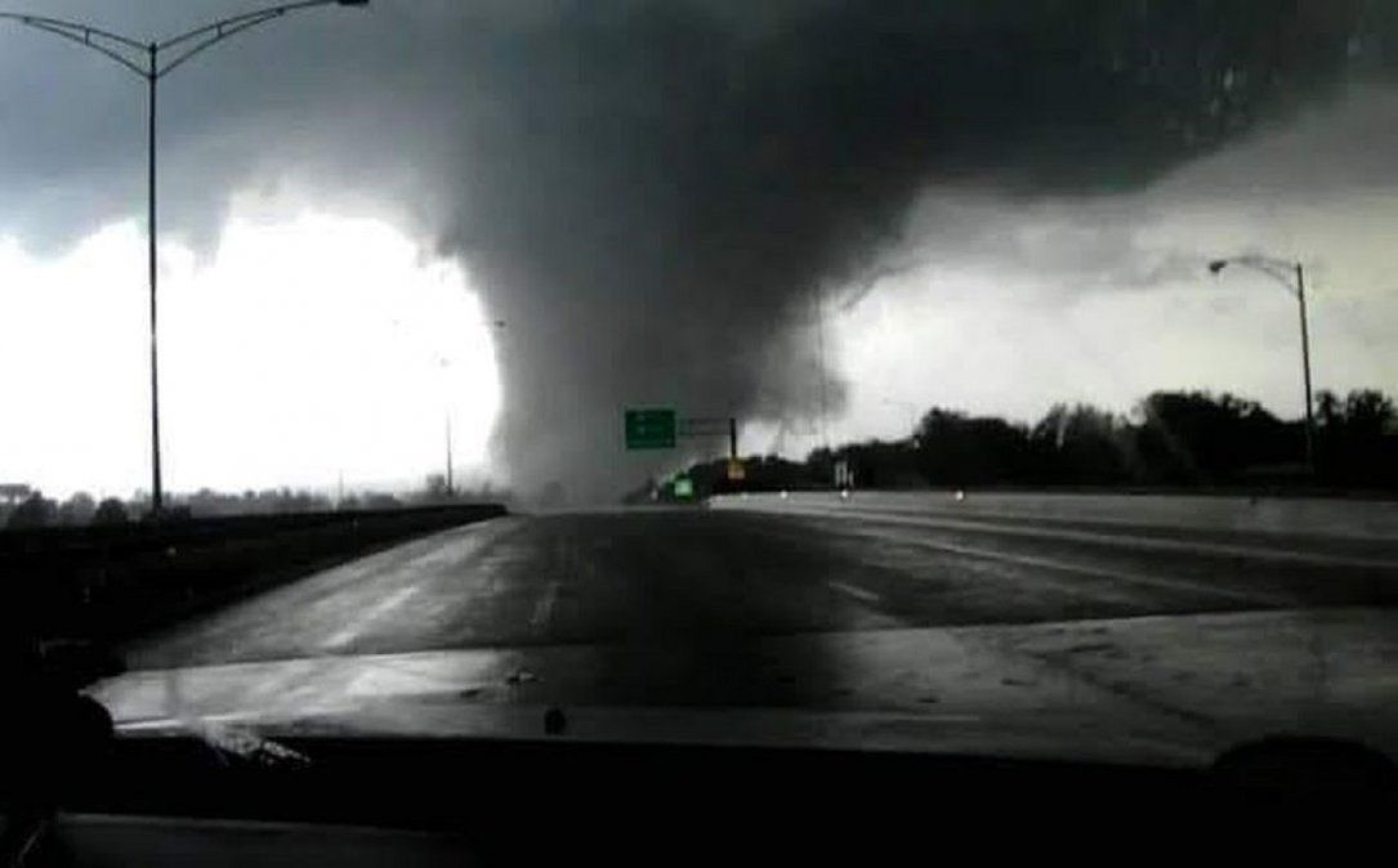 México: Un tornado provocó la muerte de dos personas