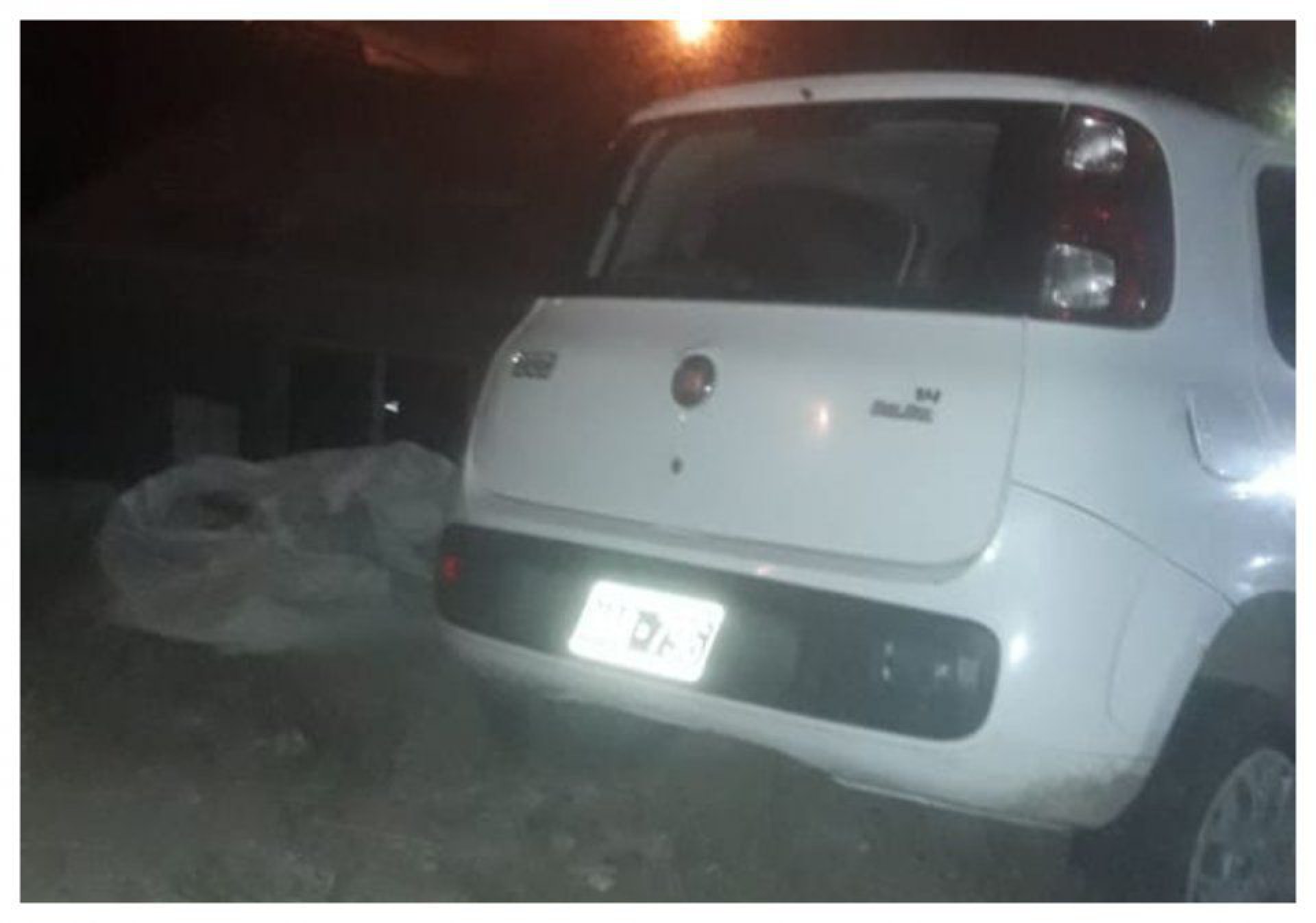 Choque y vuelco en el Camino del Centenario: los conductores resultaron heridos