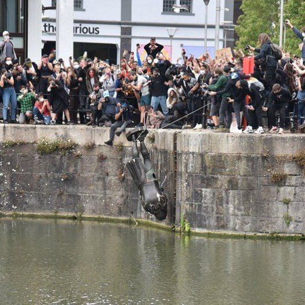 “Traficante de esclavos” Kate Beckinsale sigue con sus mensajes antirracistas