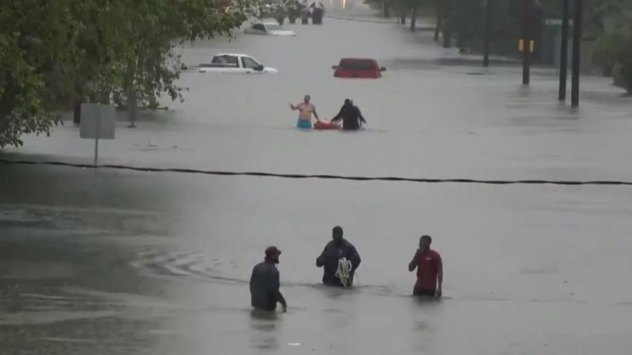 Videos virales: Una inusual depresión tropical inundó una ciudad entera