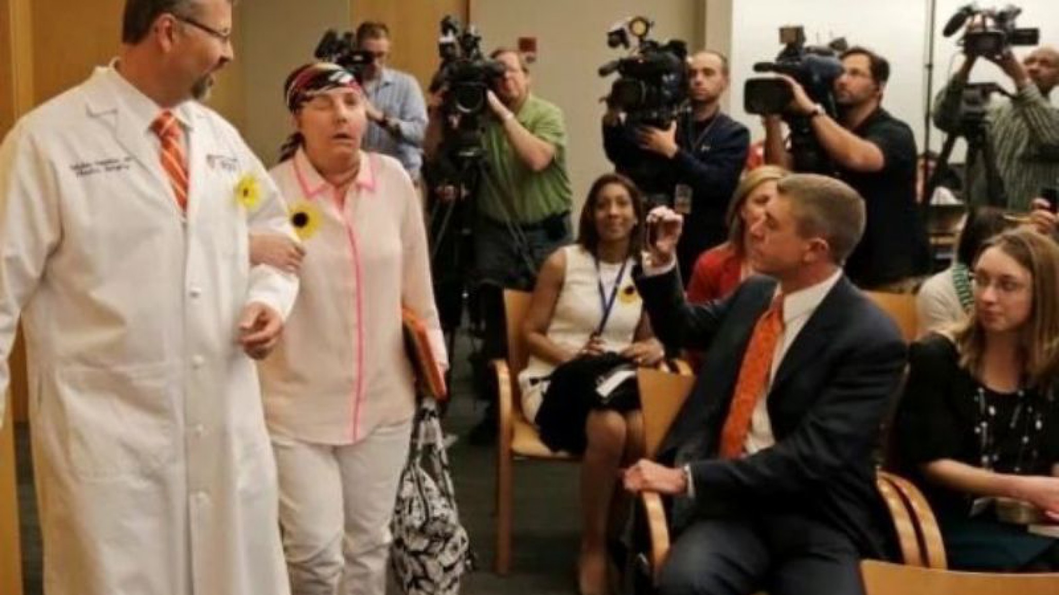 Mujer víctima de violencia de género recibirá un trasplante de cara por segunda vez