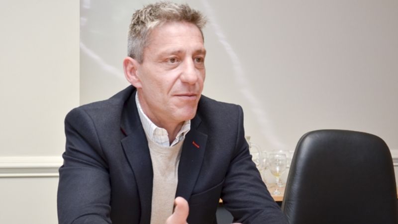 Arcioni busca apoyos económicos de Nación y políticos del Frente de Todos