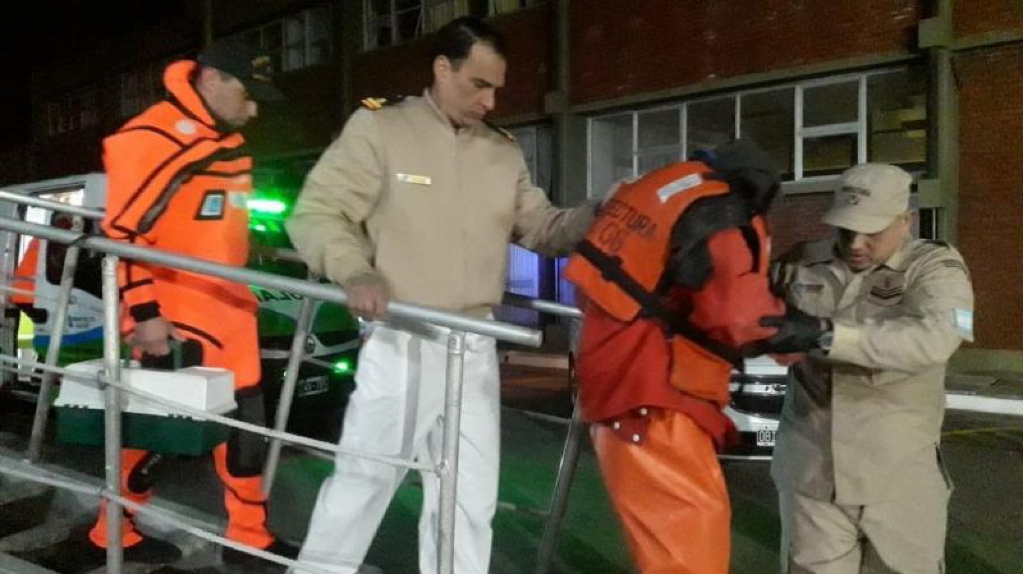 Así rescataron 8 náufragos de Mar Chiquita