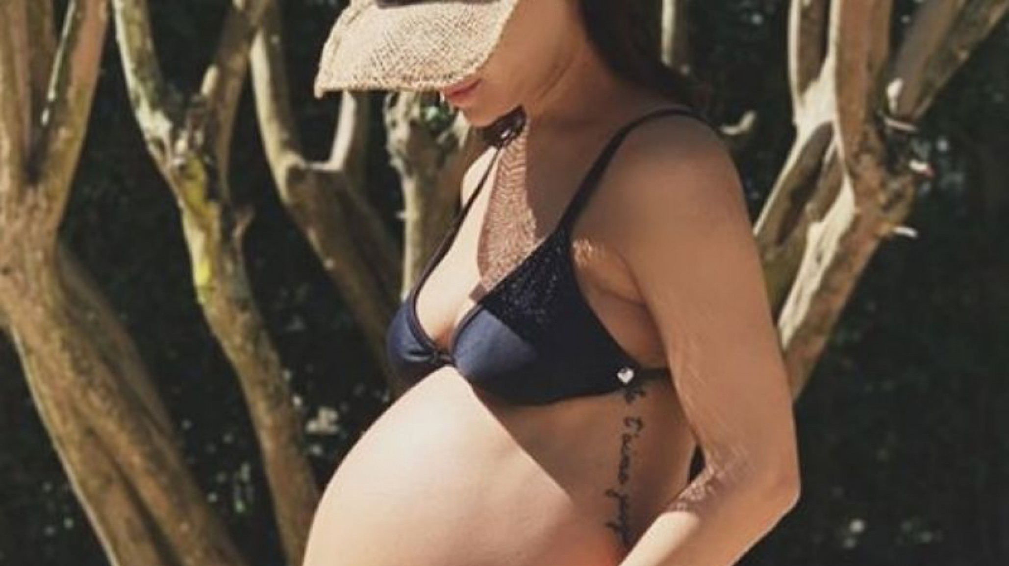 ¡Radiante! Agustina Cherri a pleno disfruta del sol y su embarazo