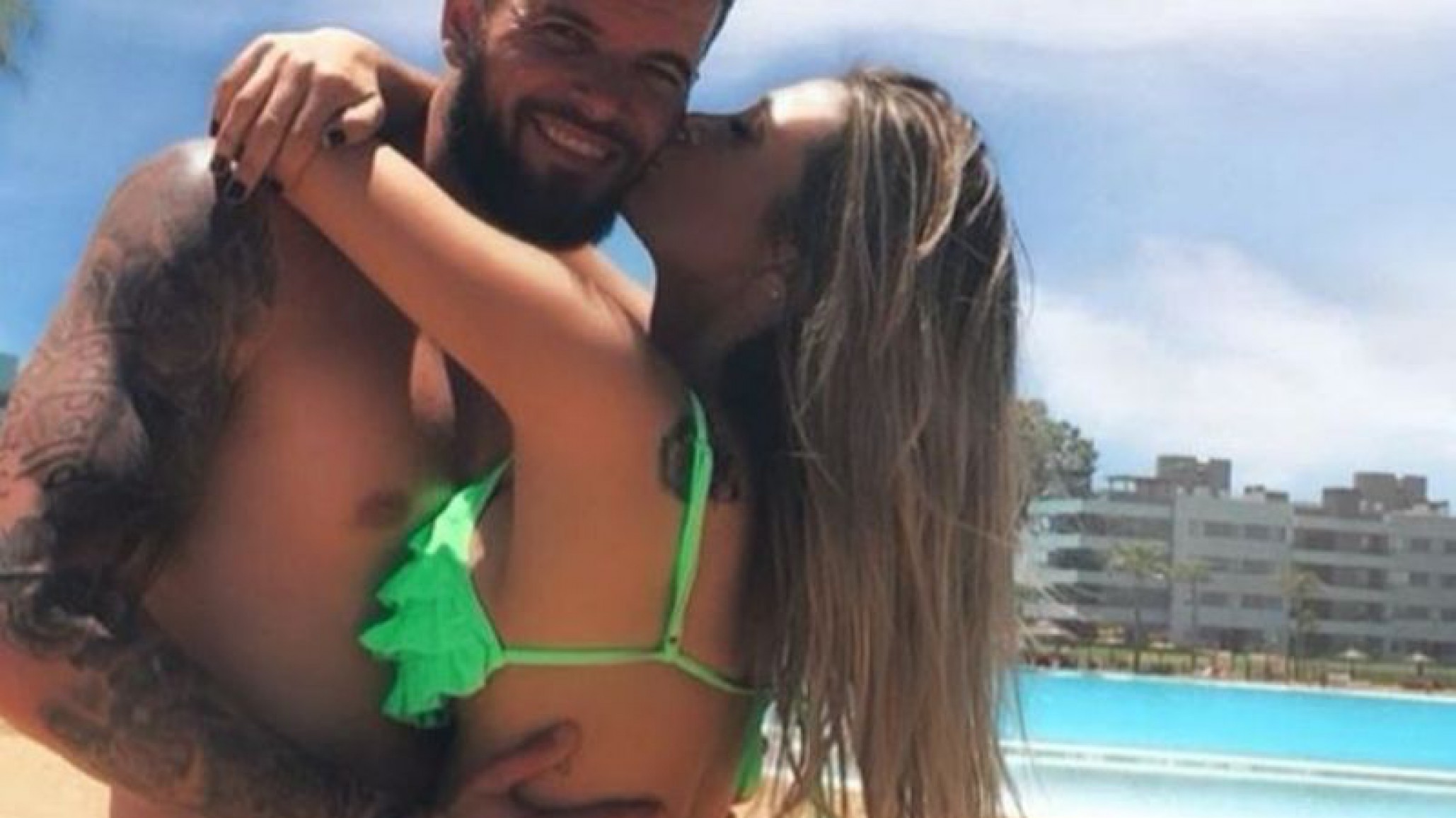 Melina Pitra mostró su fortaleza con un pequeño conjunto deportivo