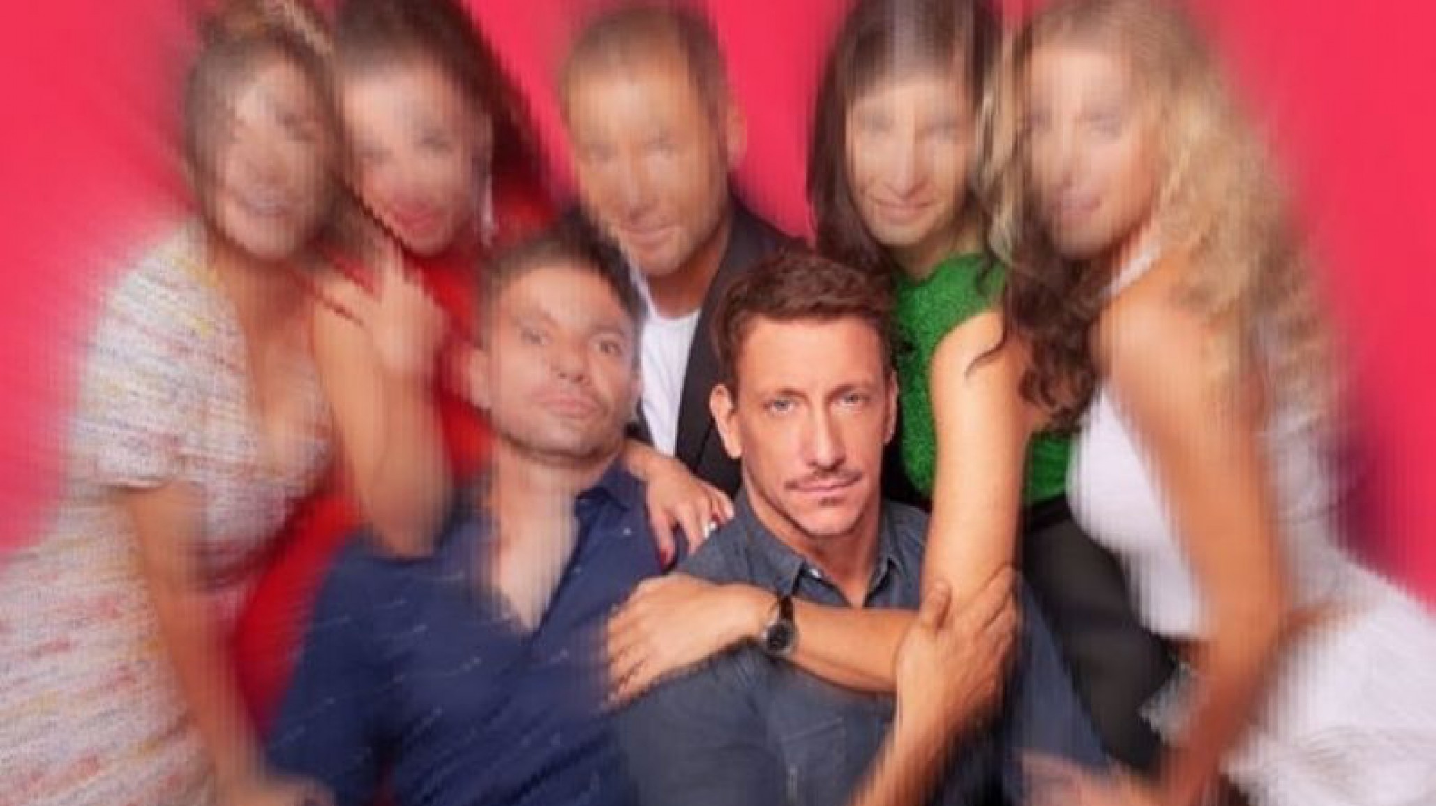 ¡Hay equipo! Nico Vázquez mostró a todo el elenco de “The Host” y anunció su inicio