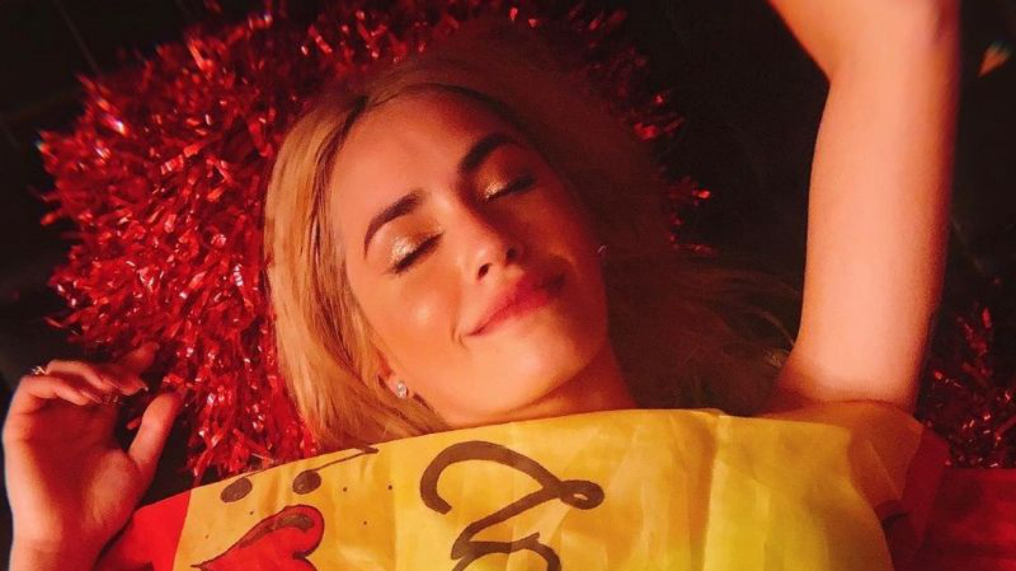 Lali enamorada ”Loca me dejas”