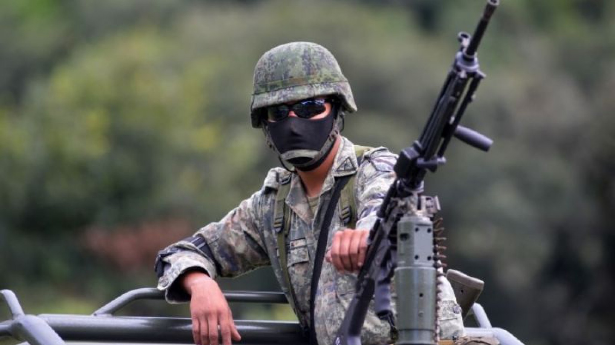 Impactante: Nárcos matan a tres militares en México