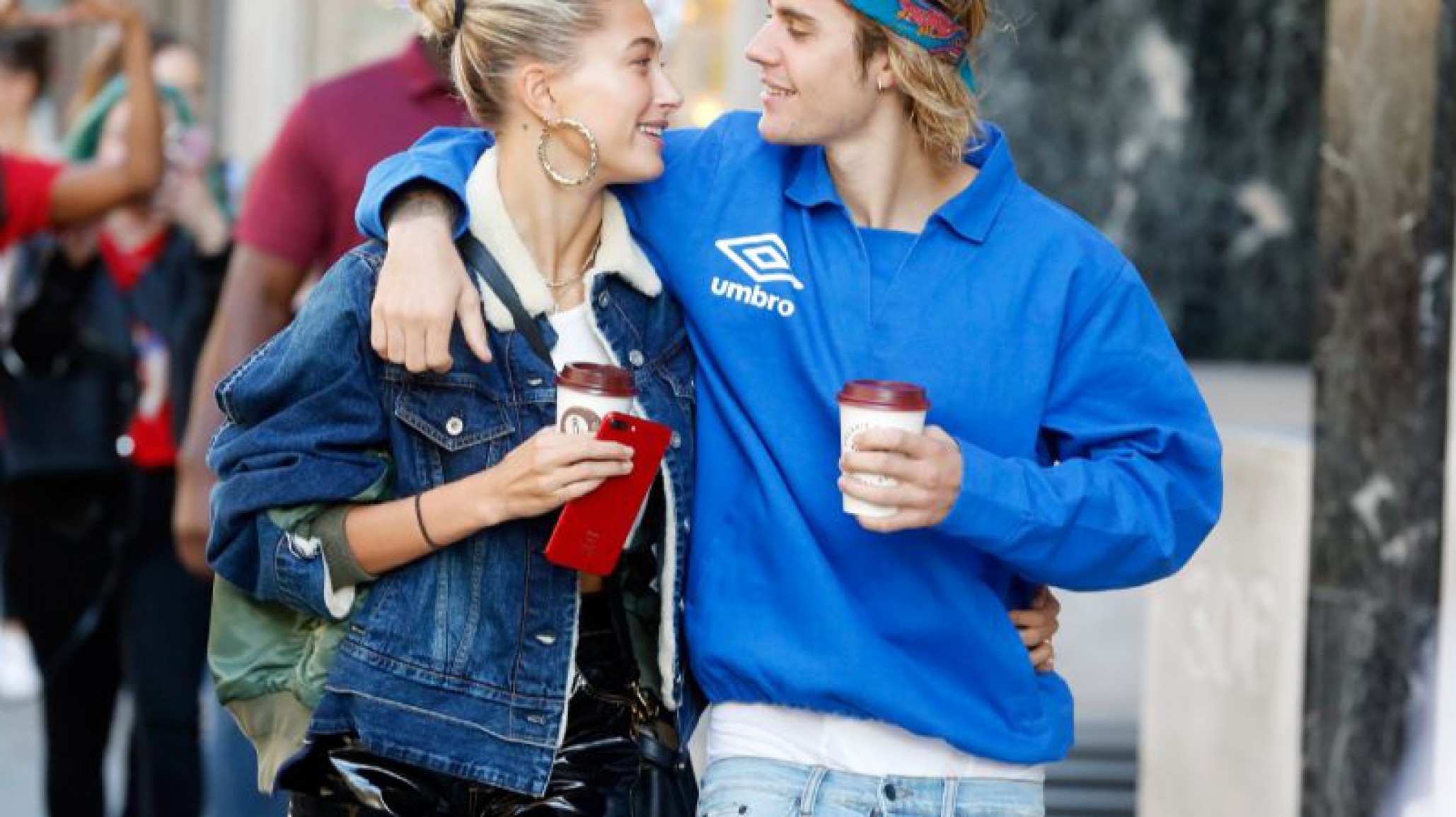 ¡Ya hay fotos! Justin Bieber y Hailey Baldwin se casaron en una romántica ceremonia