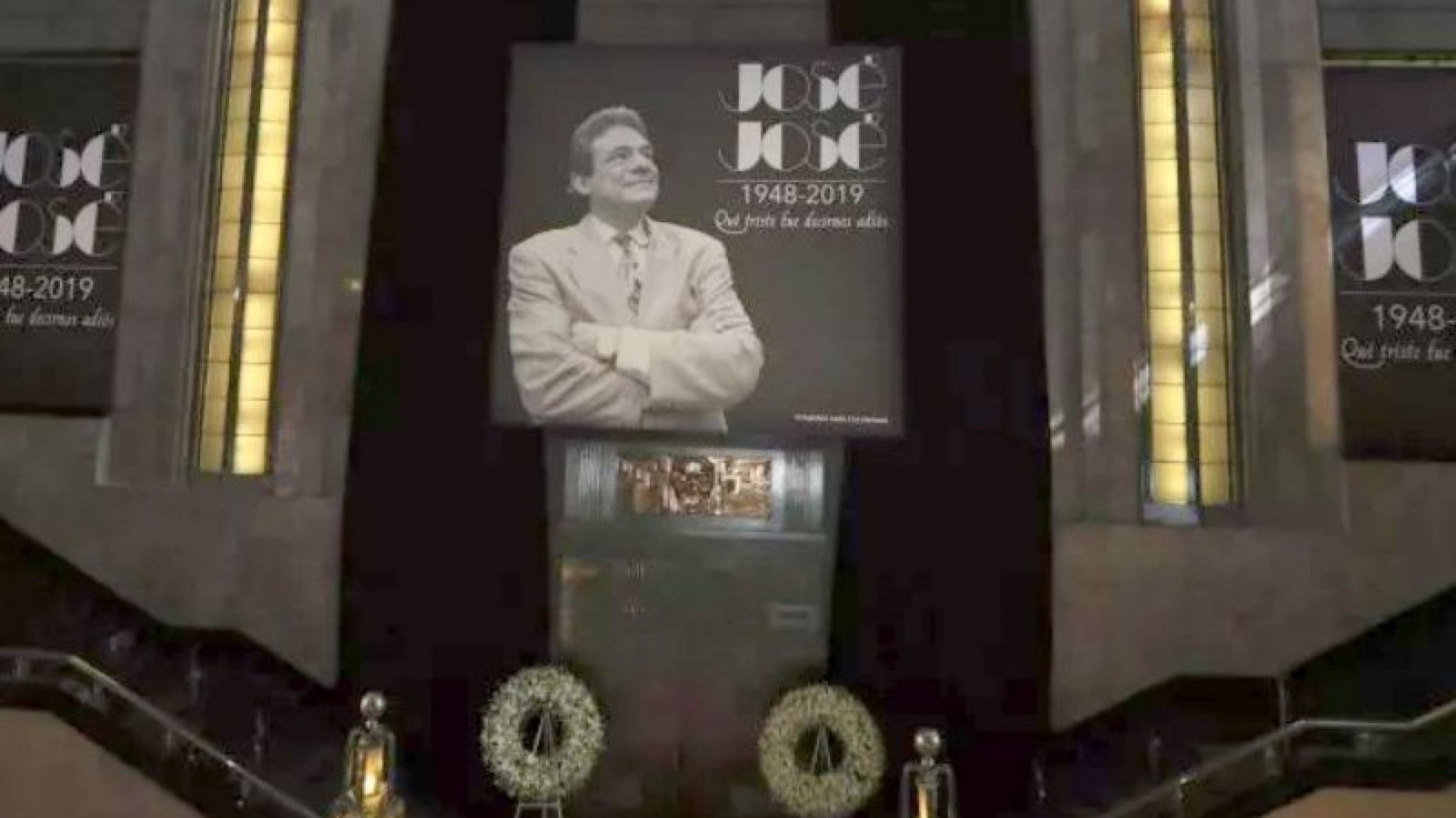 Descansa en Paz: los restos de José José ya están junto a su madre