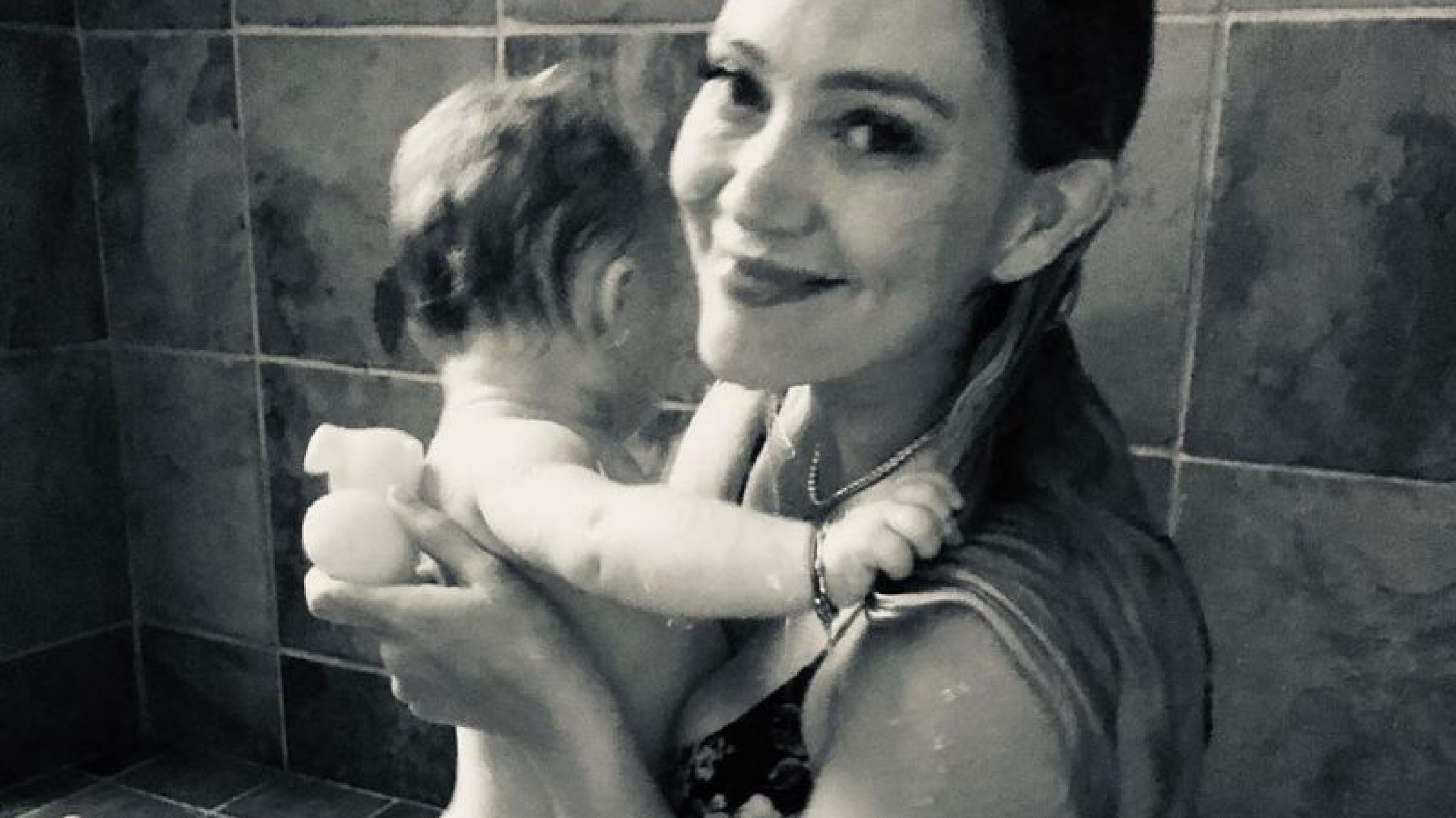 Hilary Duff muestra orgullosa a su marido: “Nos gustamos el uno al otro”