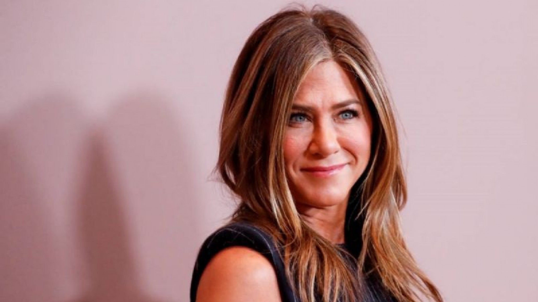 Jennifer Aniston pide perdón por romper Instagram con un perturbador video
