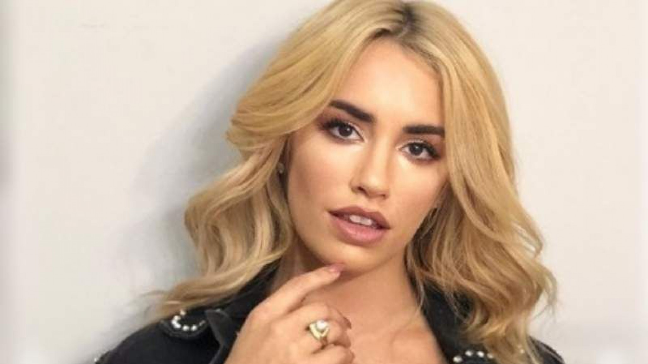 Lali Espósito se sigue imponiendo: será conductora de La Premiere del Latin Grammy