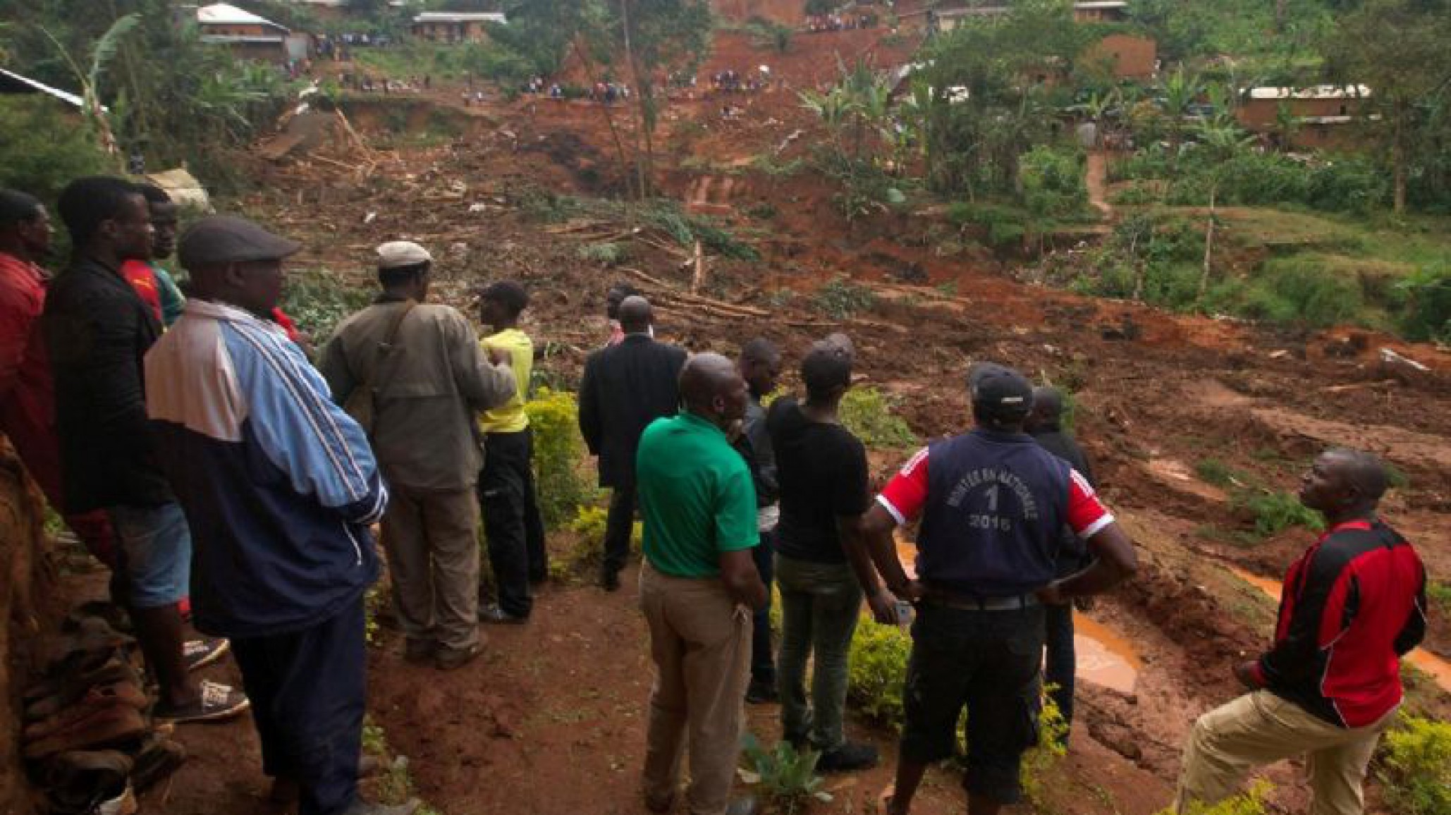 Desastre en Camerún: deslizamiento de tierra mata a 42 personas