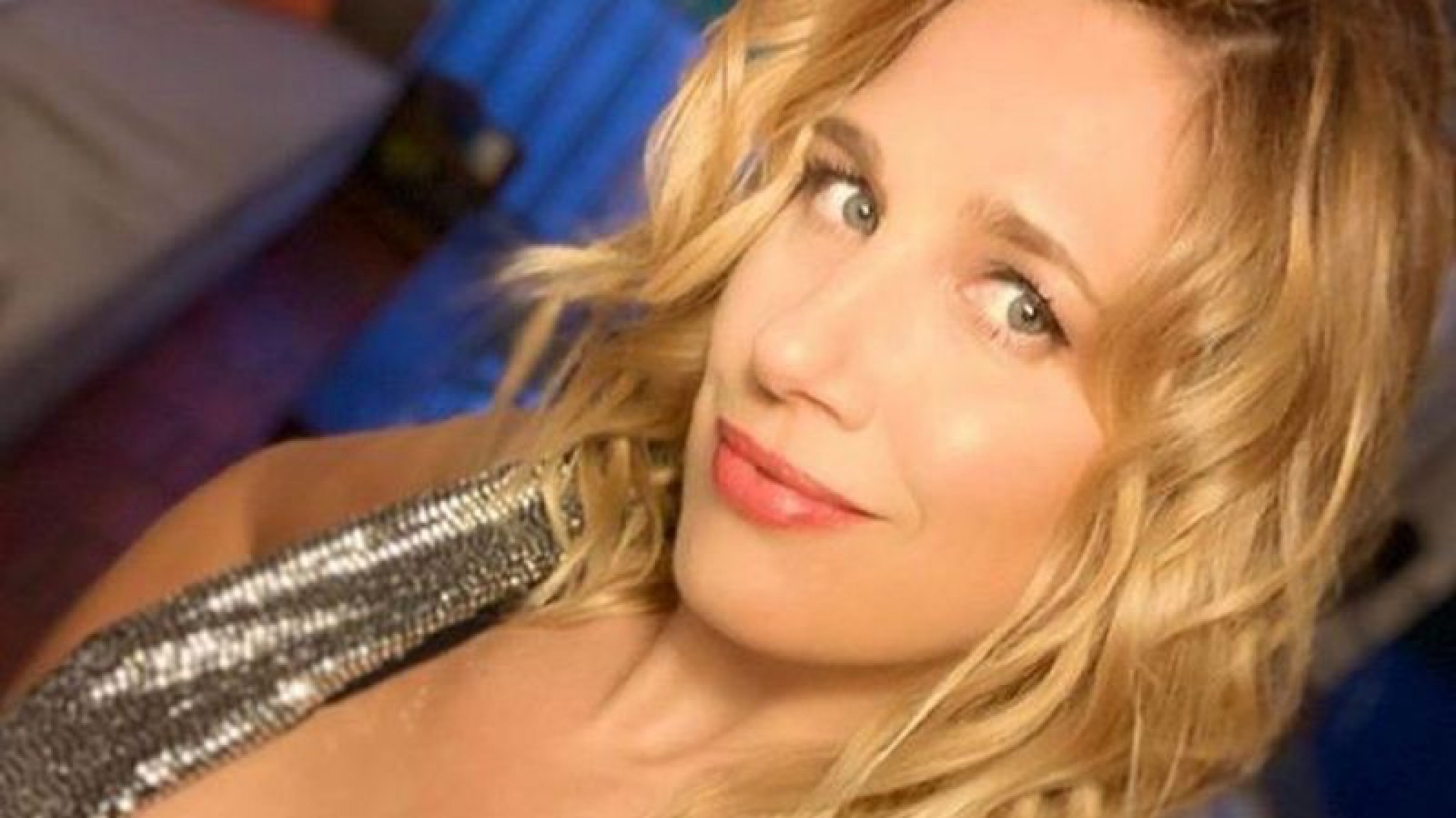 Alina Moine misteriosa ¿En qué está trabajando?