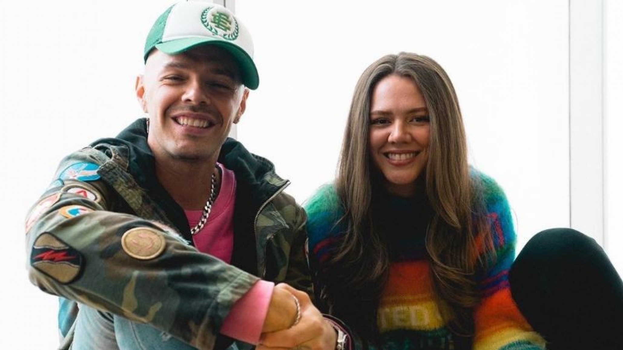 Jesse le dedicó a Joy una foto de su hija ”Mi hermanita en mis brazos”