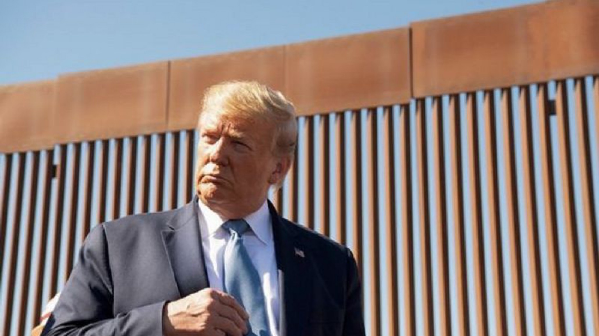 A Raíz de la masacre de México, Trump insiste en la construcción del muro