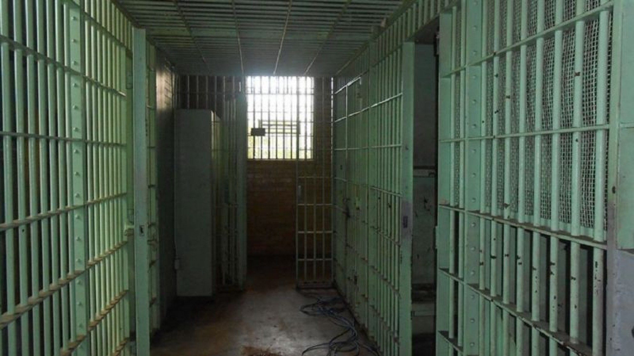 ¡Insólito! Por un error administrativo un peligroso asesino quedó en libertad