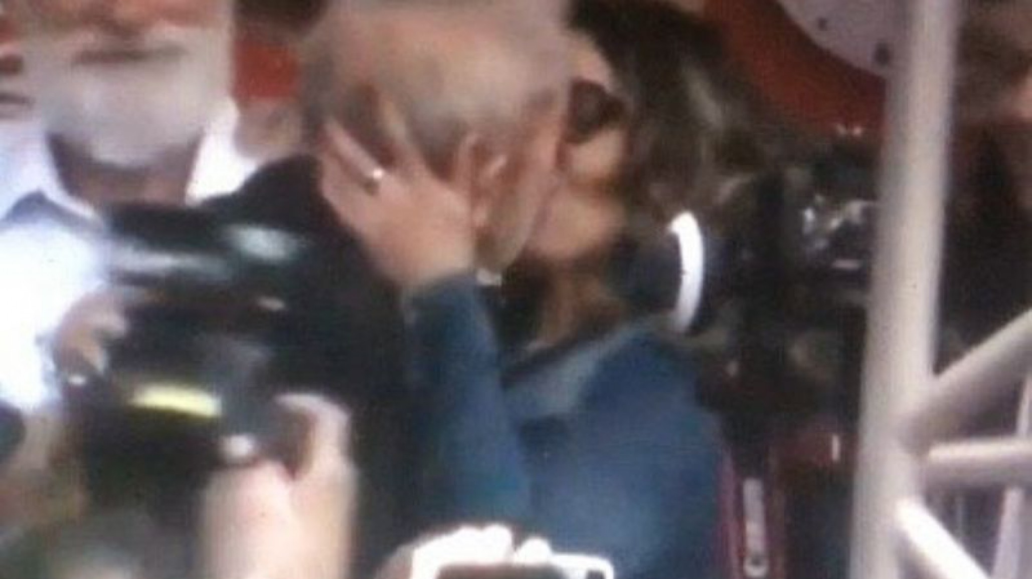 El primer beso de Lula luego de recuperar su libertad