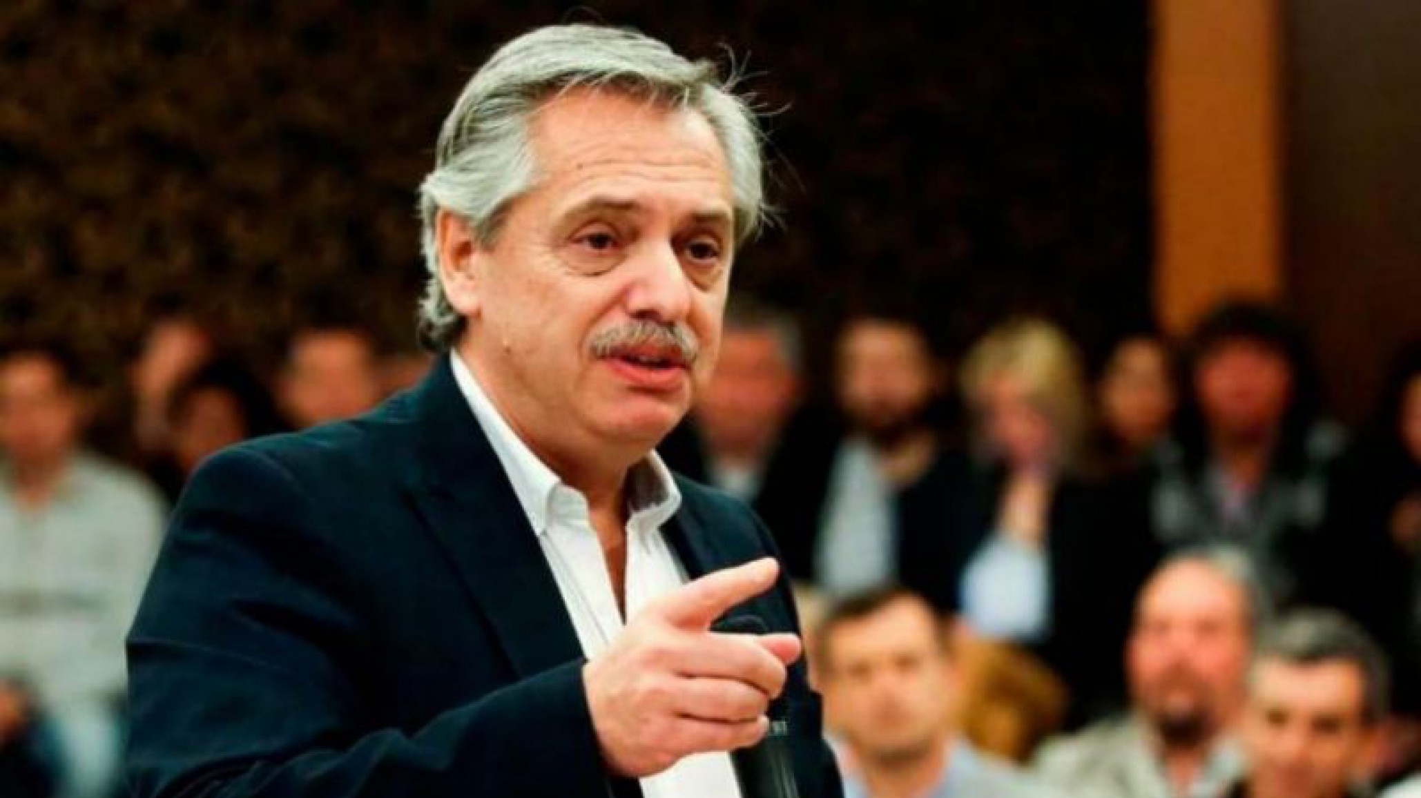 En una especial presentación de libro, Alberto Fernández se mostró nuevamente a favor del aborto