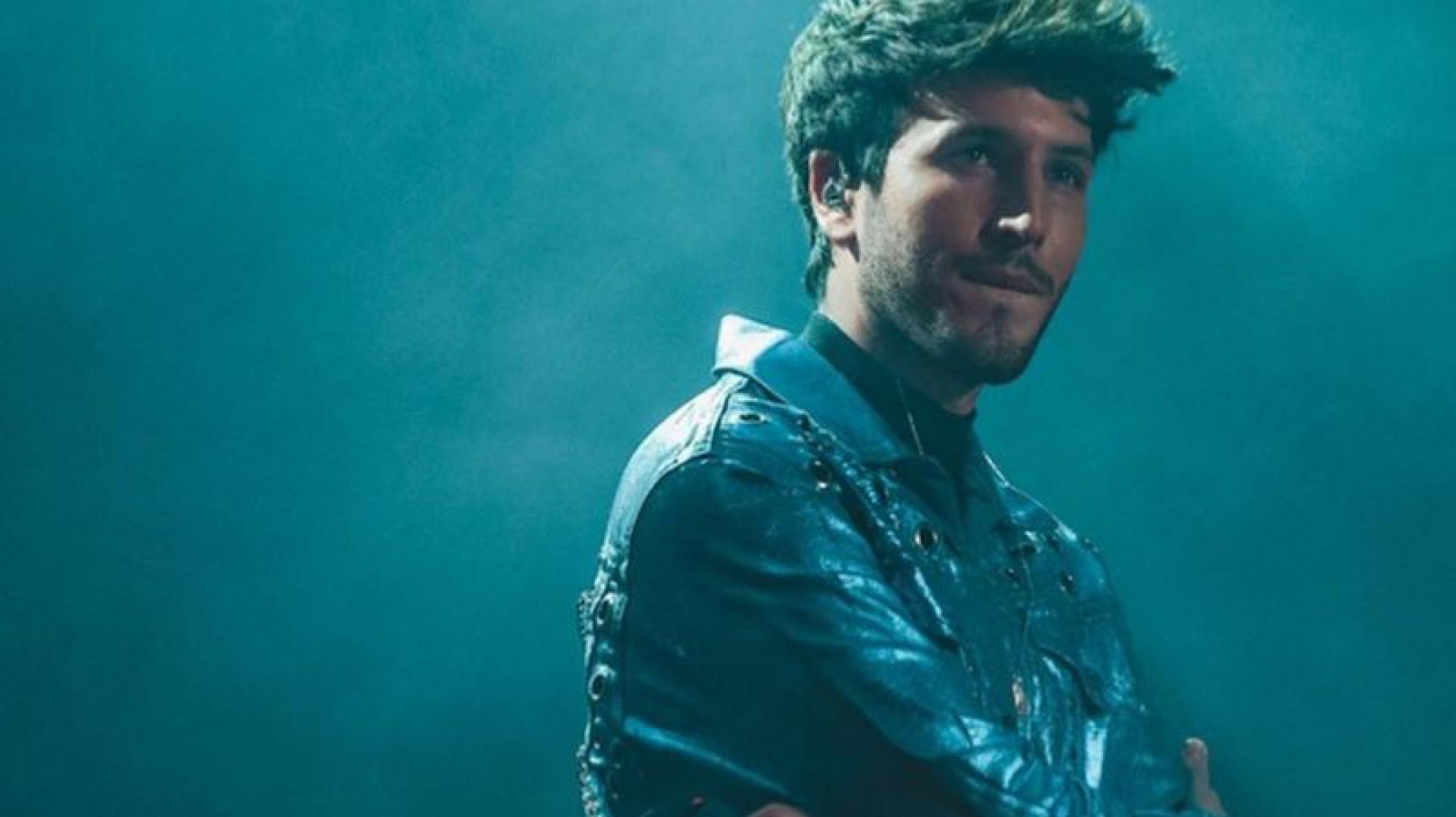 Sebastián Yatra le cobró 5 dólares a sus fans por sacarse una selfie