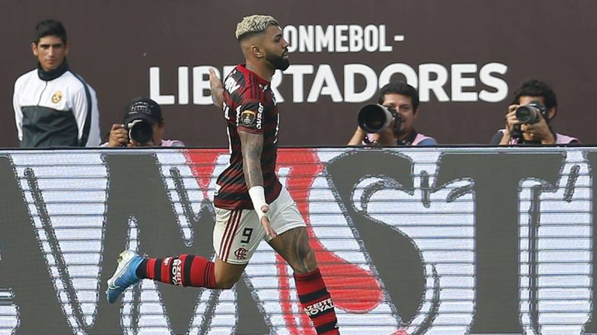 Final Copa Libertadores: Con dos concreciones de Gabigol, Flamengo vence a River por 2-1