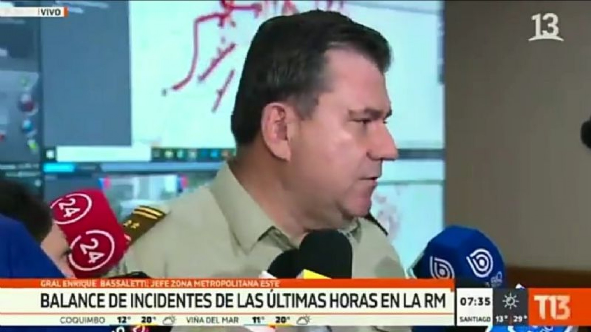 La metáfora de carabineros: ”Los vándalos son un cáncer y hay que combatirlos”