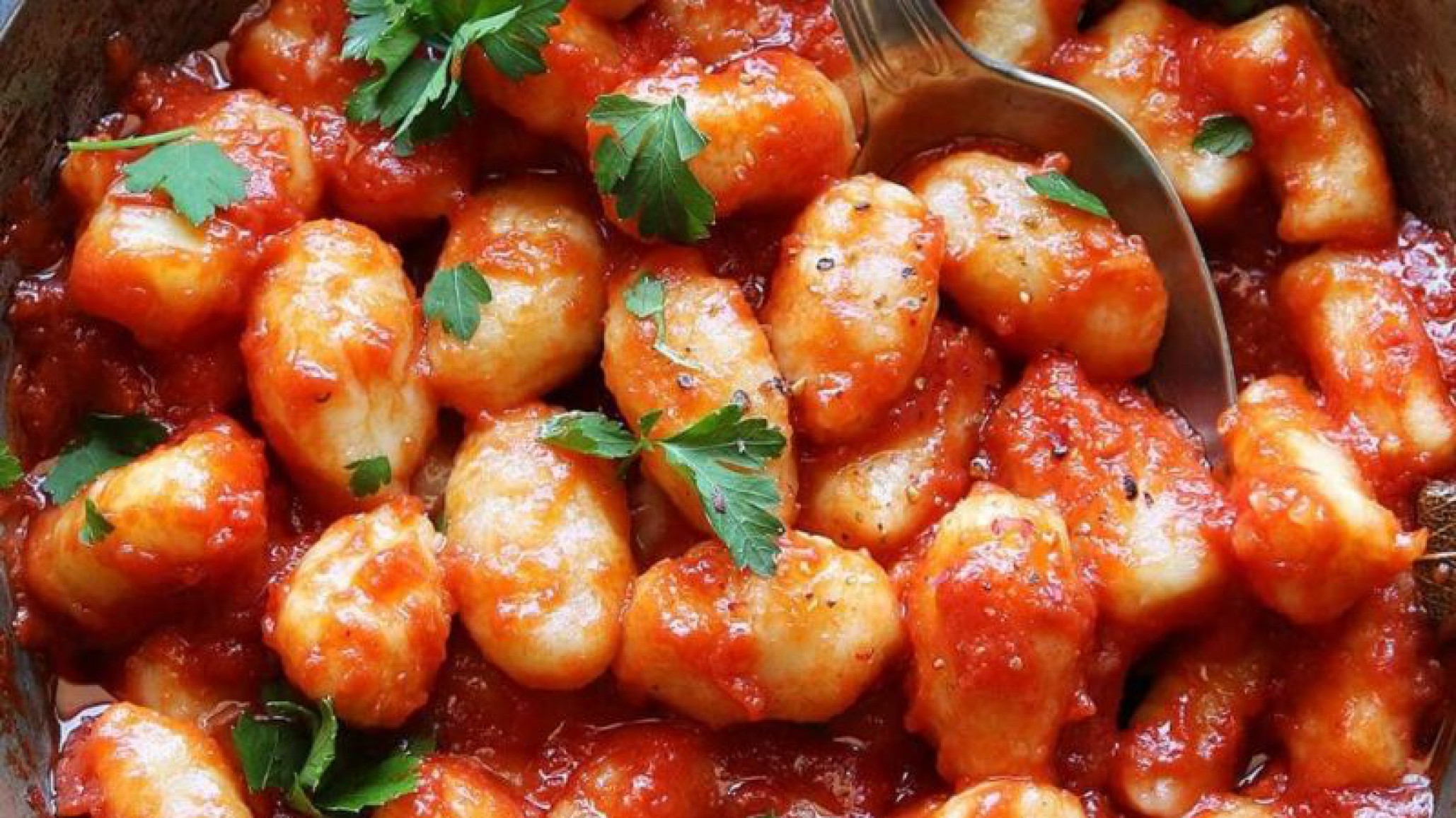 El día de los ñoquis: La mejor receta de la mano de Paulina Cocina la youtuber que revoluciona la cocina