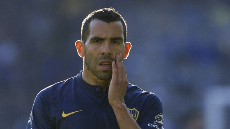 Tevez abandonó: el delantero se fue en el minuto 40 del segundo tiempo de Boca vs Argentinos