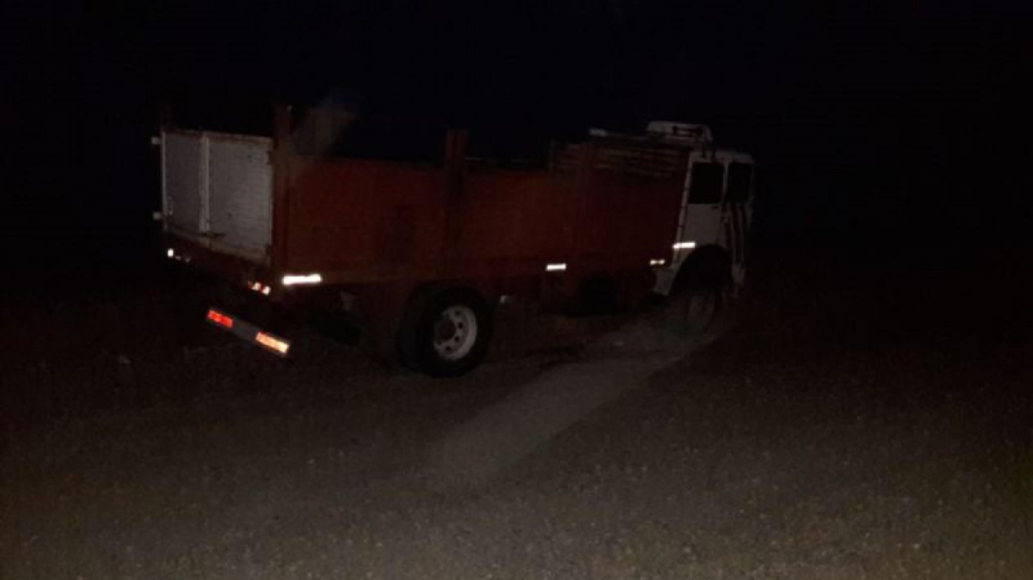 Robó un camión y ante una persecución escapó a pie en Trelew