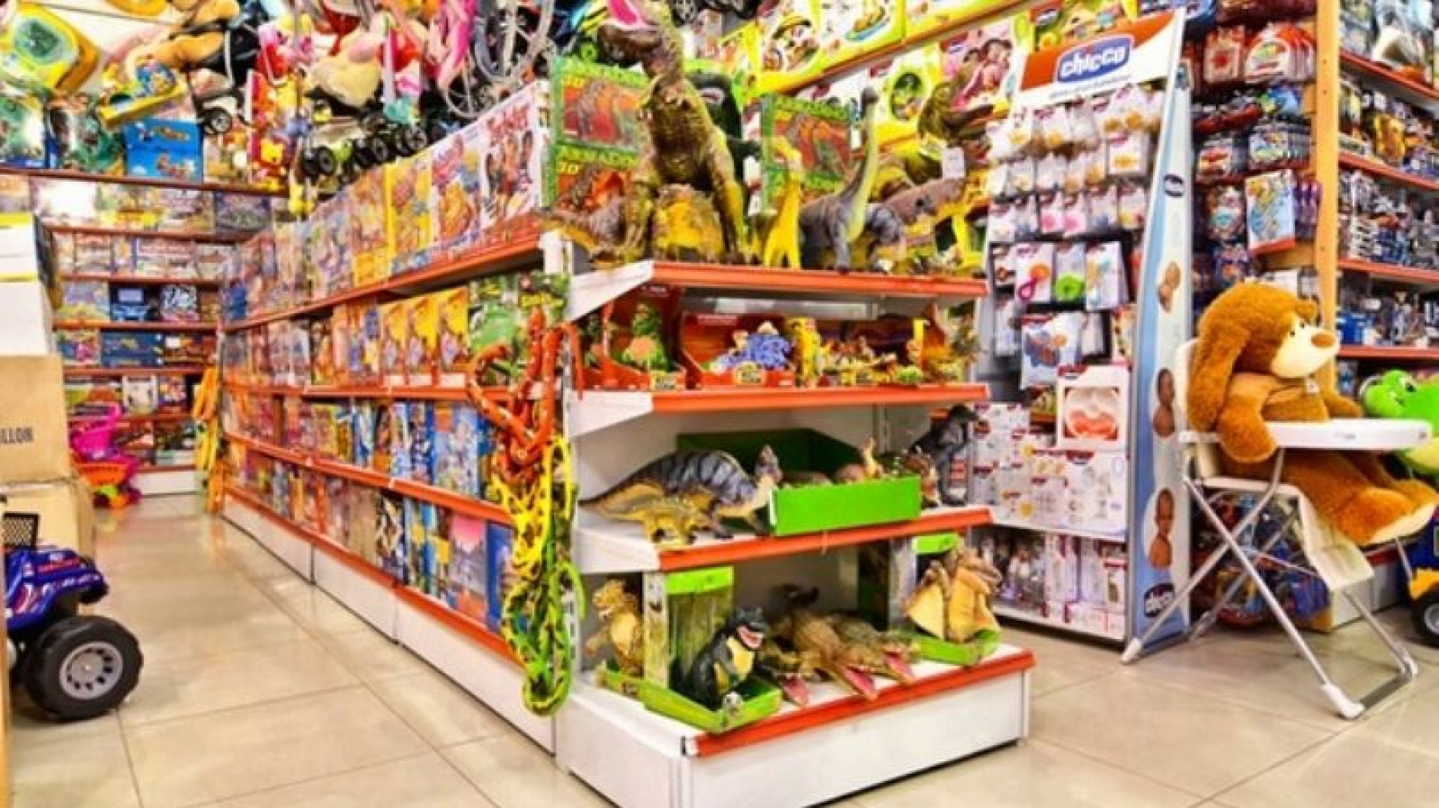 Comodoro Rivadavia: Joven escondió juguetes en su ropa y fue detenido