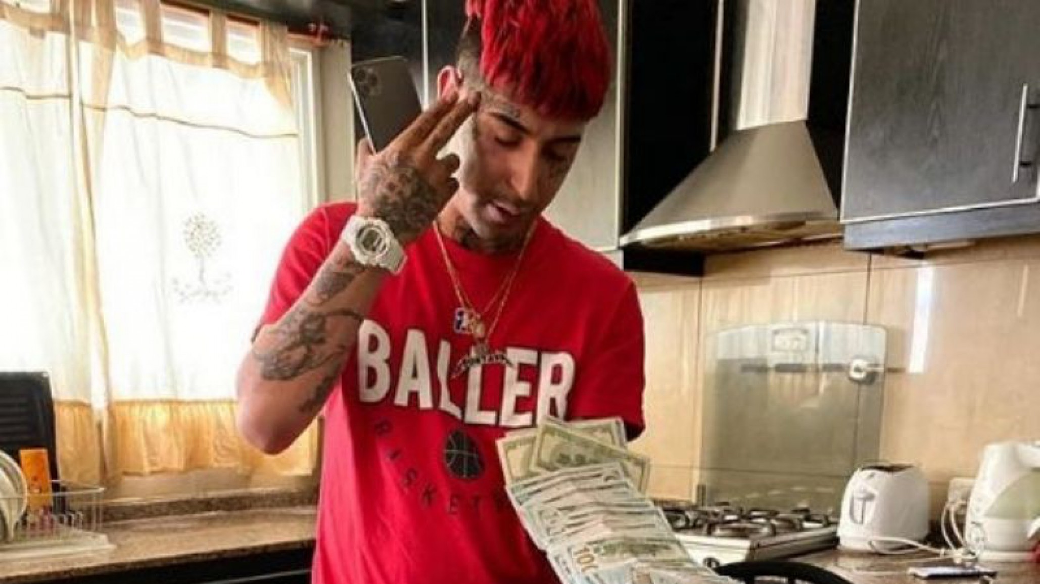 Coqeén Montana estrenó tema ¿Era prensa la pelea con Yao Cabrera?