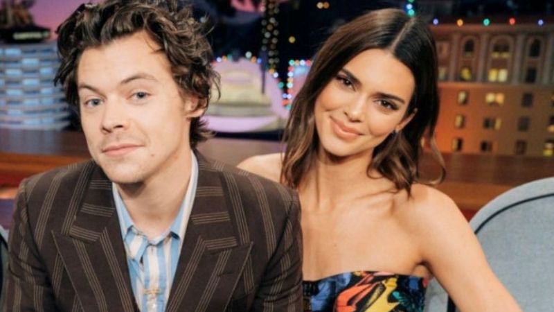 Video: Kendall Jenner y su ex Harry Styles levantaron la temperatura en un programa de televisión