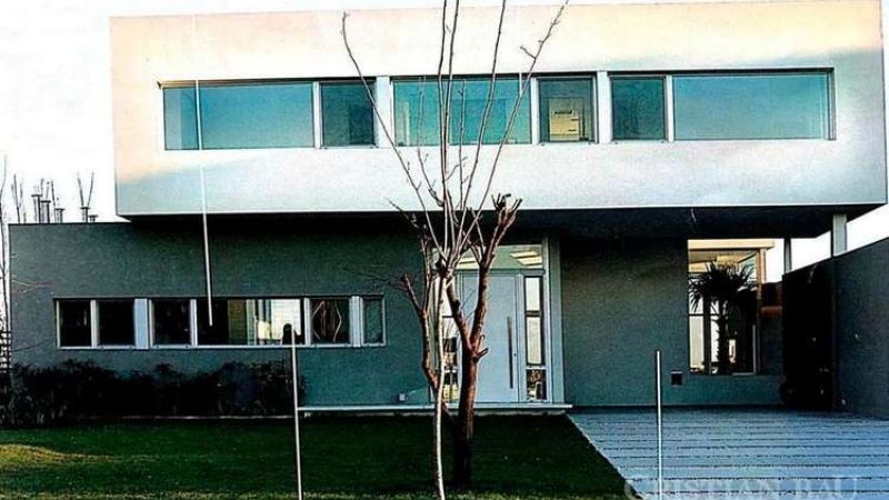 Juan Darthés vende su casa en Argentina: está valuada en 2 millones