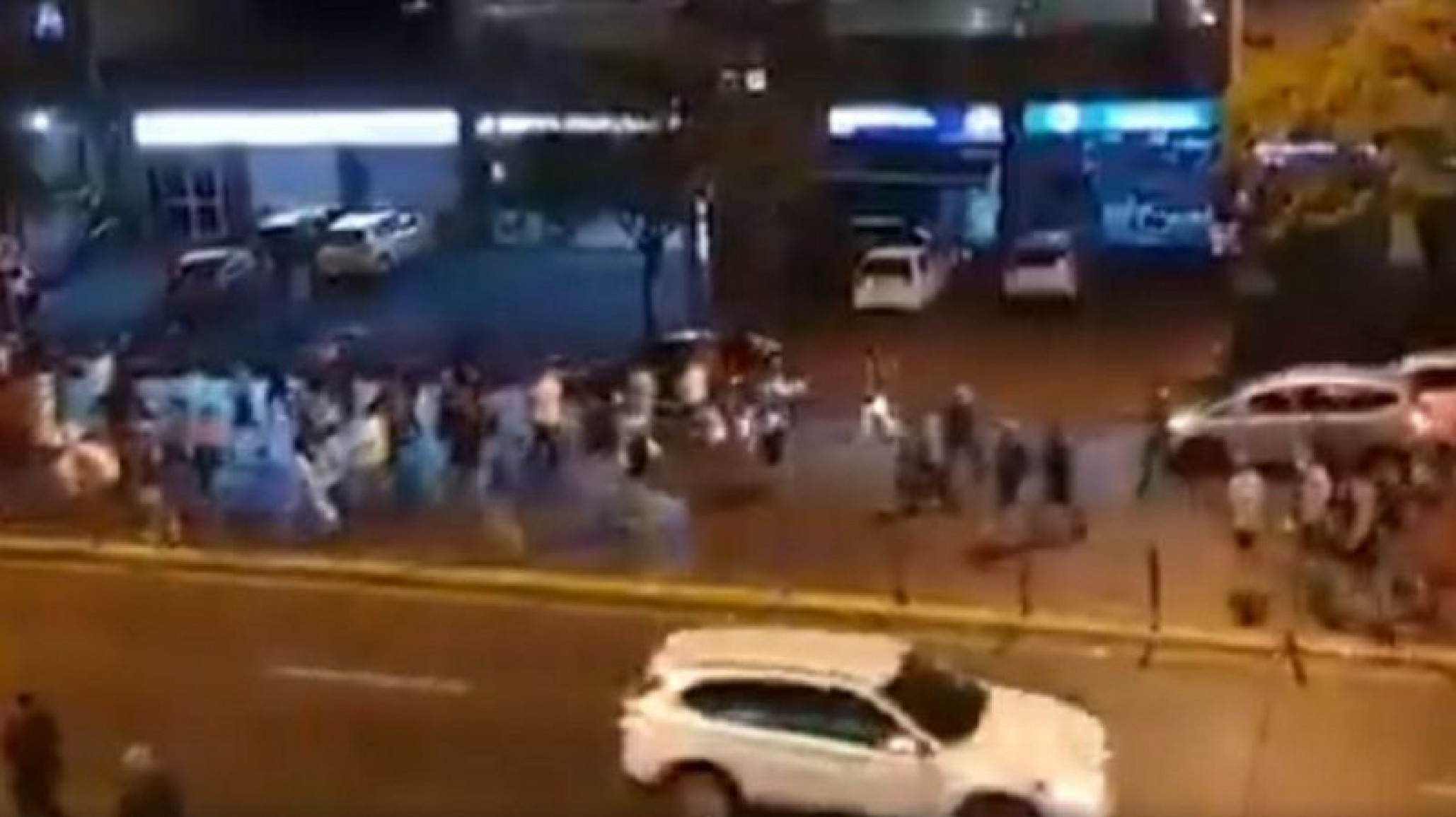 No todo fue fiesta: un hincha de Nacional murió luego de ser baleado por un automovilista durante los festejos del clásico uruguayo [Video[