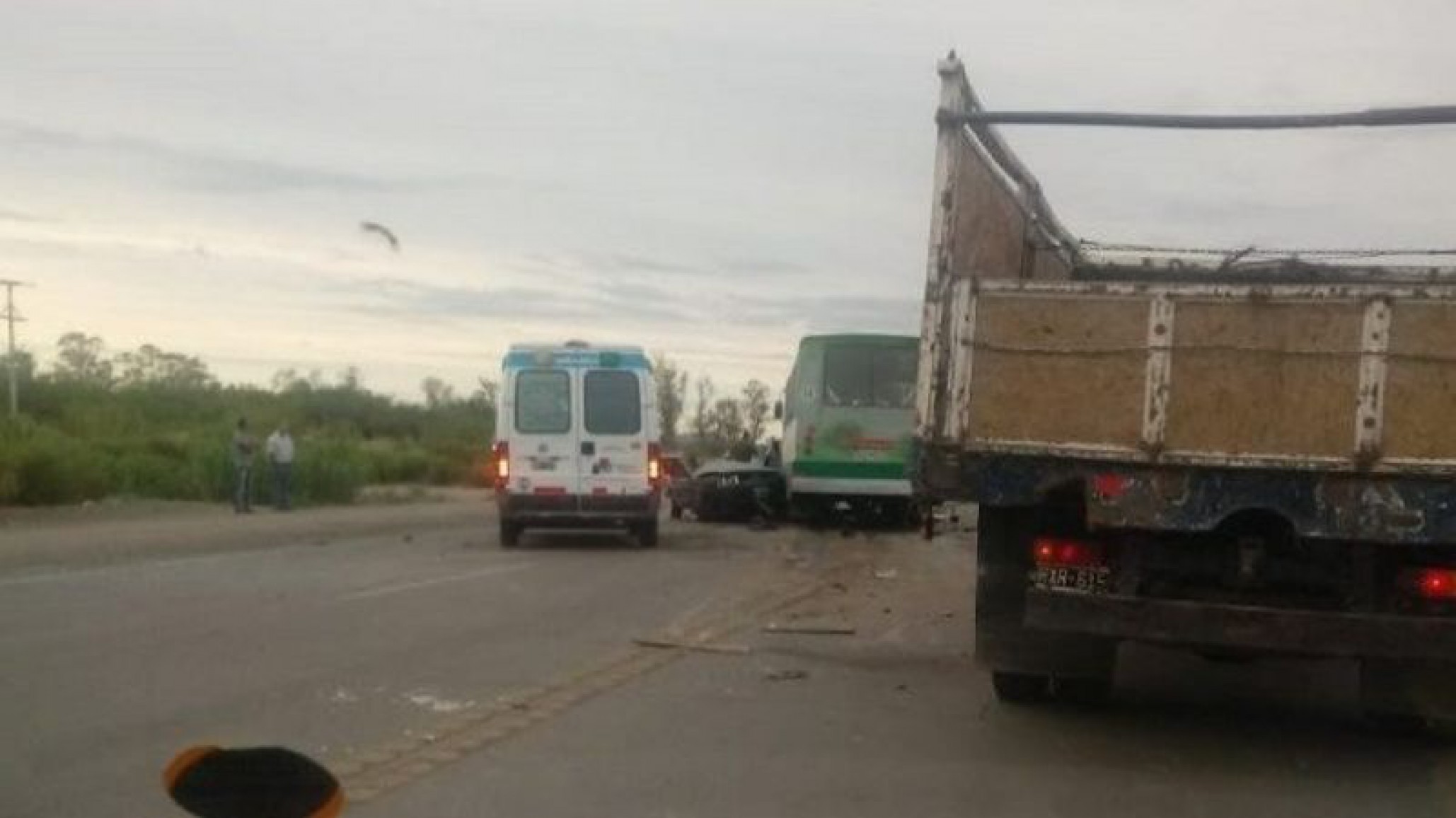 San Juan: Fatal accidente protagonizado por un colectivo, un muerto y múltiples heridos