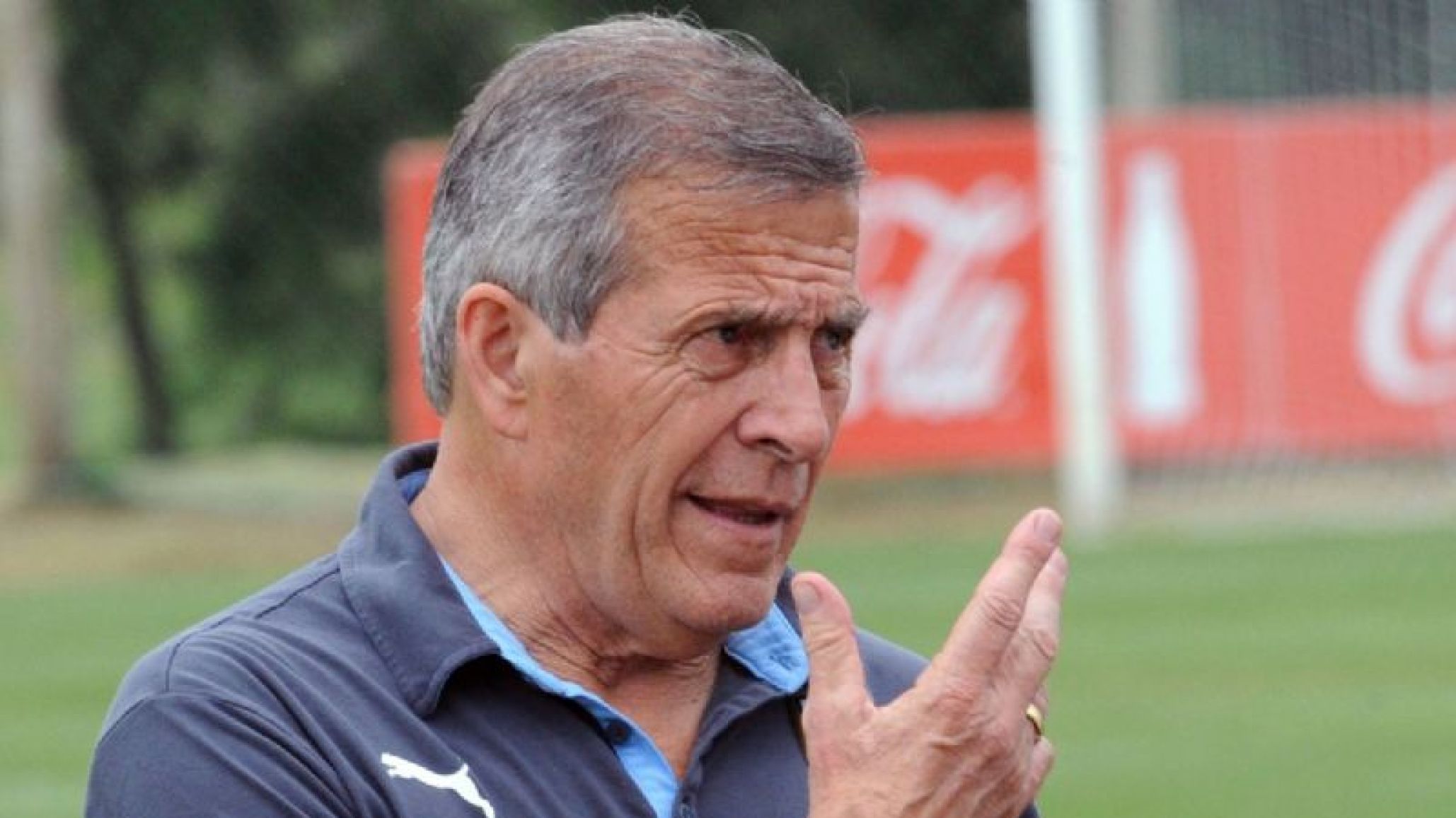 El maestro Tab醨ez, lapidario con Boca: 搉o hay nada que pueda borrar la final con River