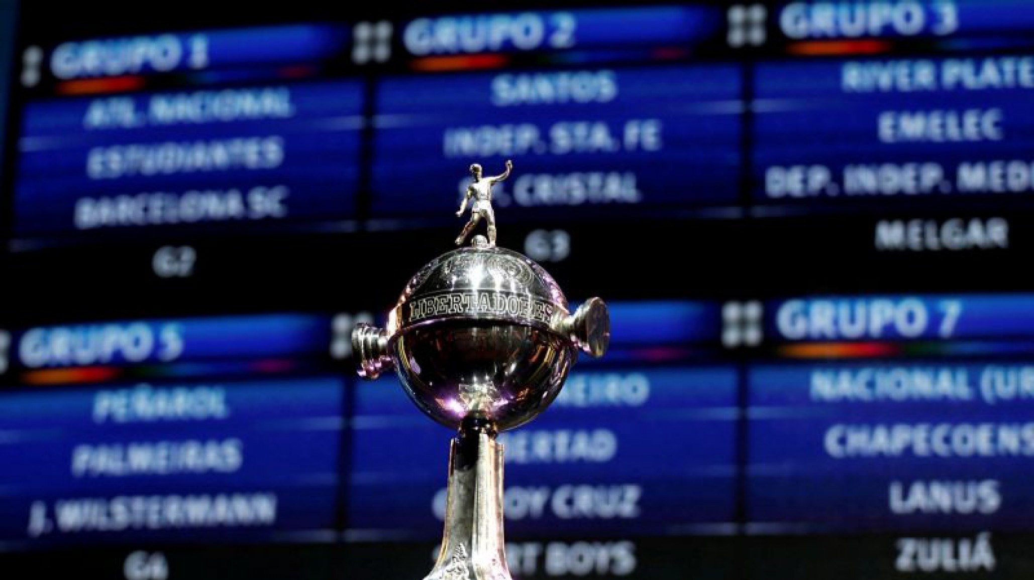 Hoy se sortean las copas Sudamericana y Libertadores: horario y TV
