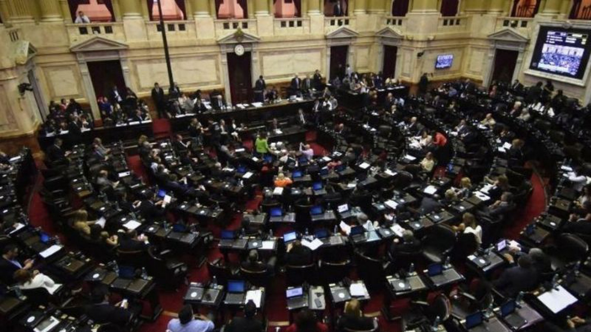 Una víctima fatal del coronavirus trabajaba en Congreso de la Nación