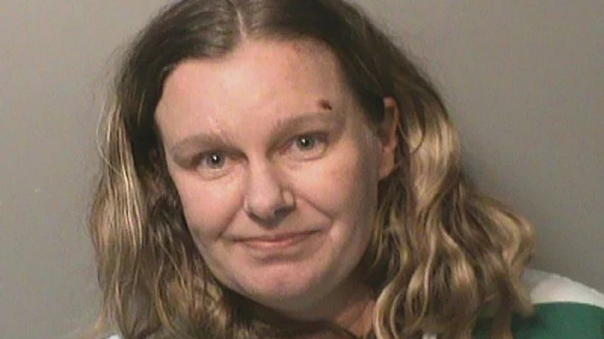 Indignante: Una mujer atropelló a una menor por creer que era mexicana