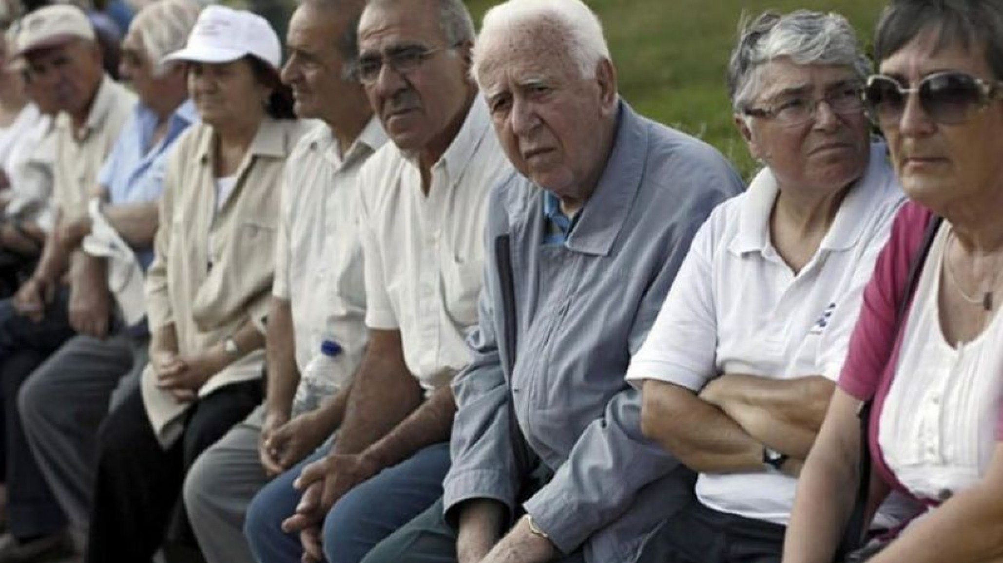 Ajuste para los jubilados y 240.00 millones para los bancos