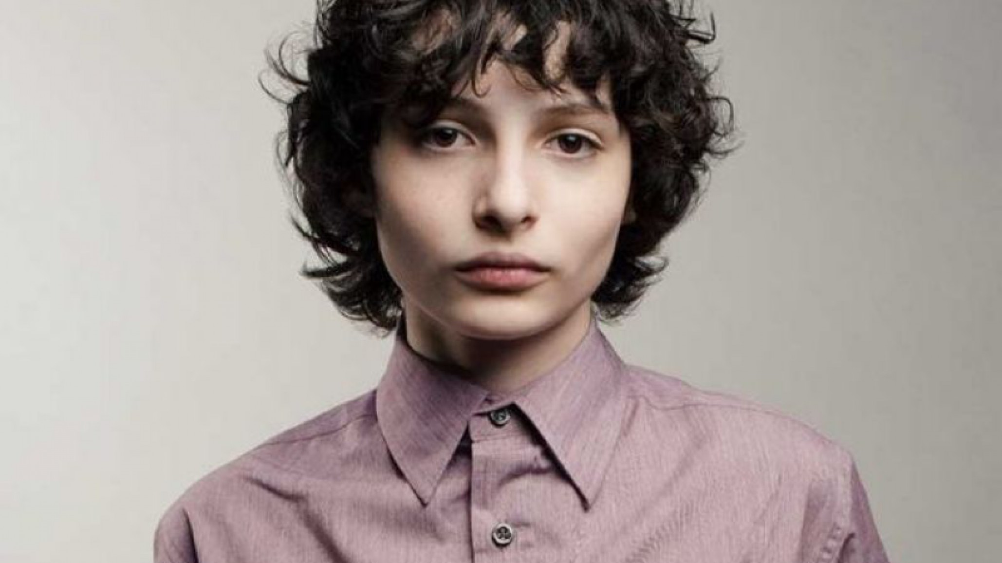 El mensaje de un actor de Stranger Things para estas fiestas: ”Deja de compartir cada segundo”