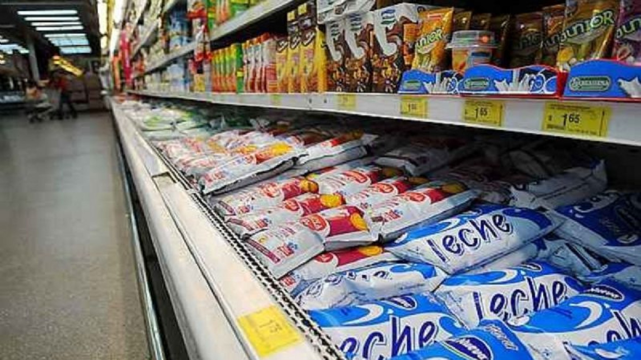 ¡Una buena para la familia! La leche seguirá sin pagar IVA