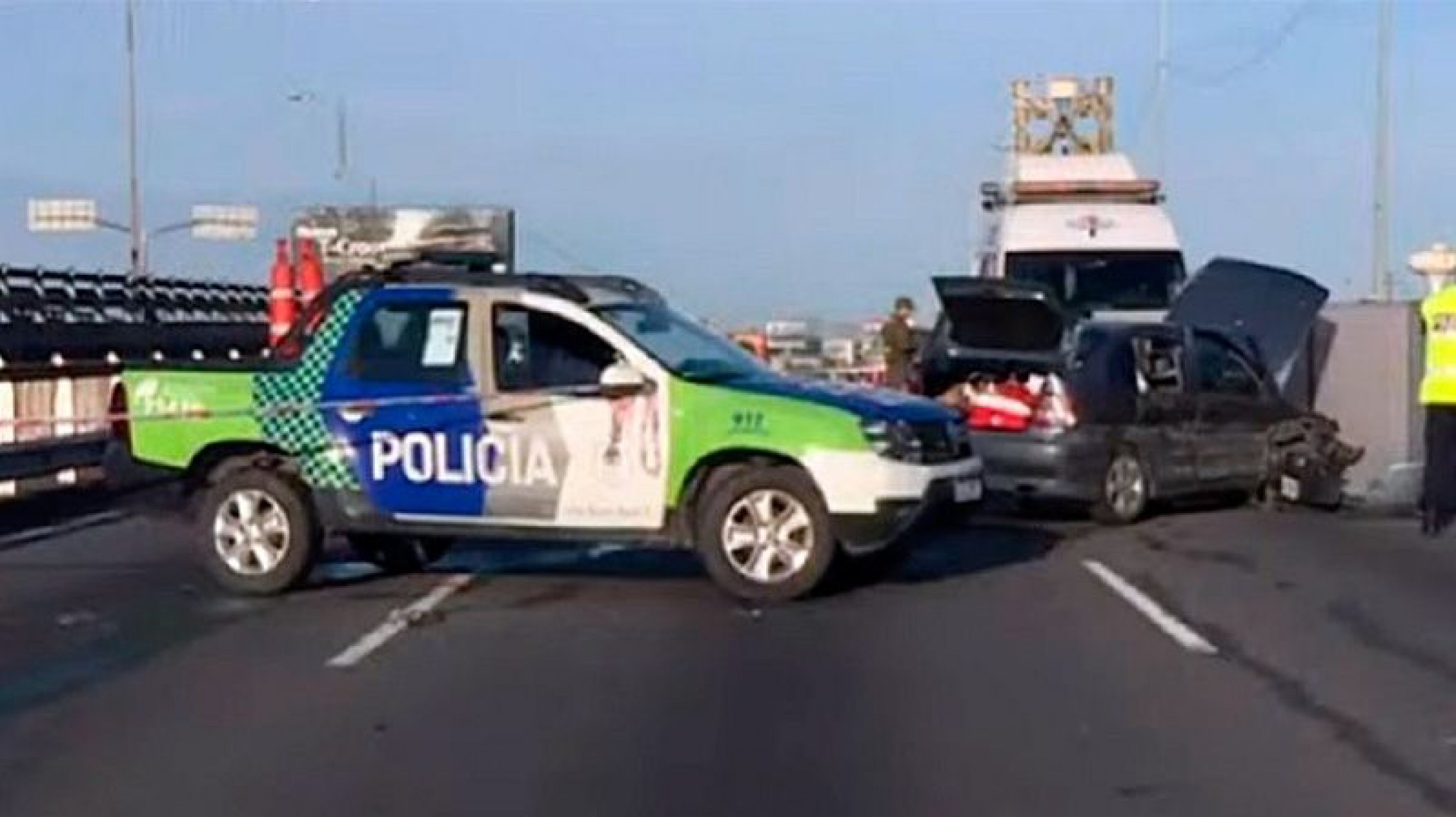 Tragedia en la Panamericana: Una familia chocó, hay dos muertos y tres heridos