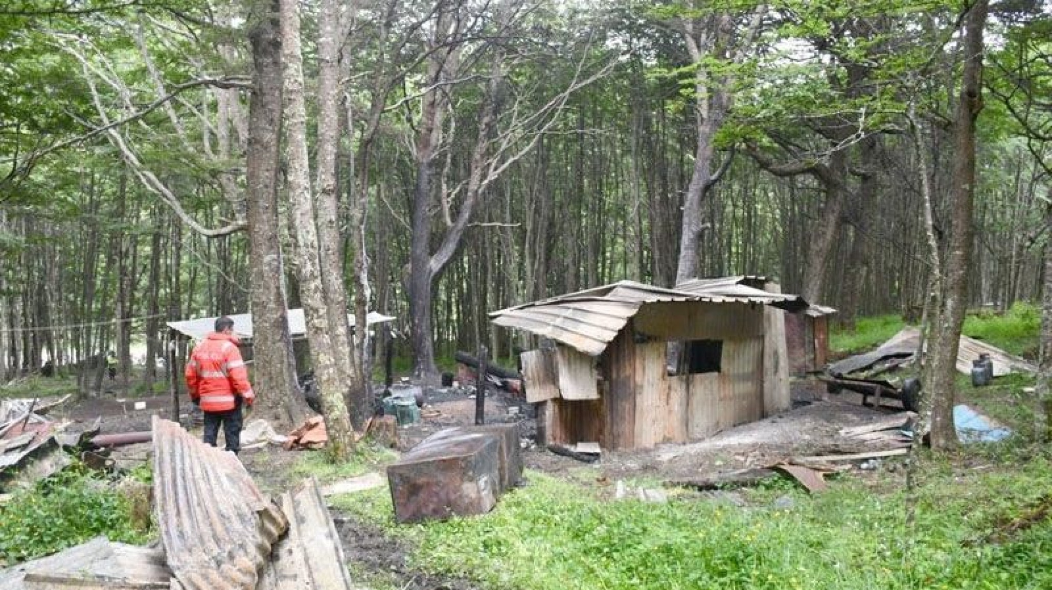 Incendio en Tierra del Fuego deja 5 muertos