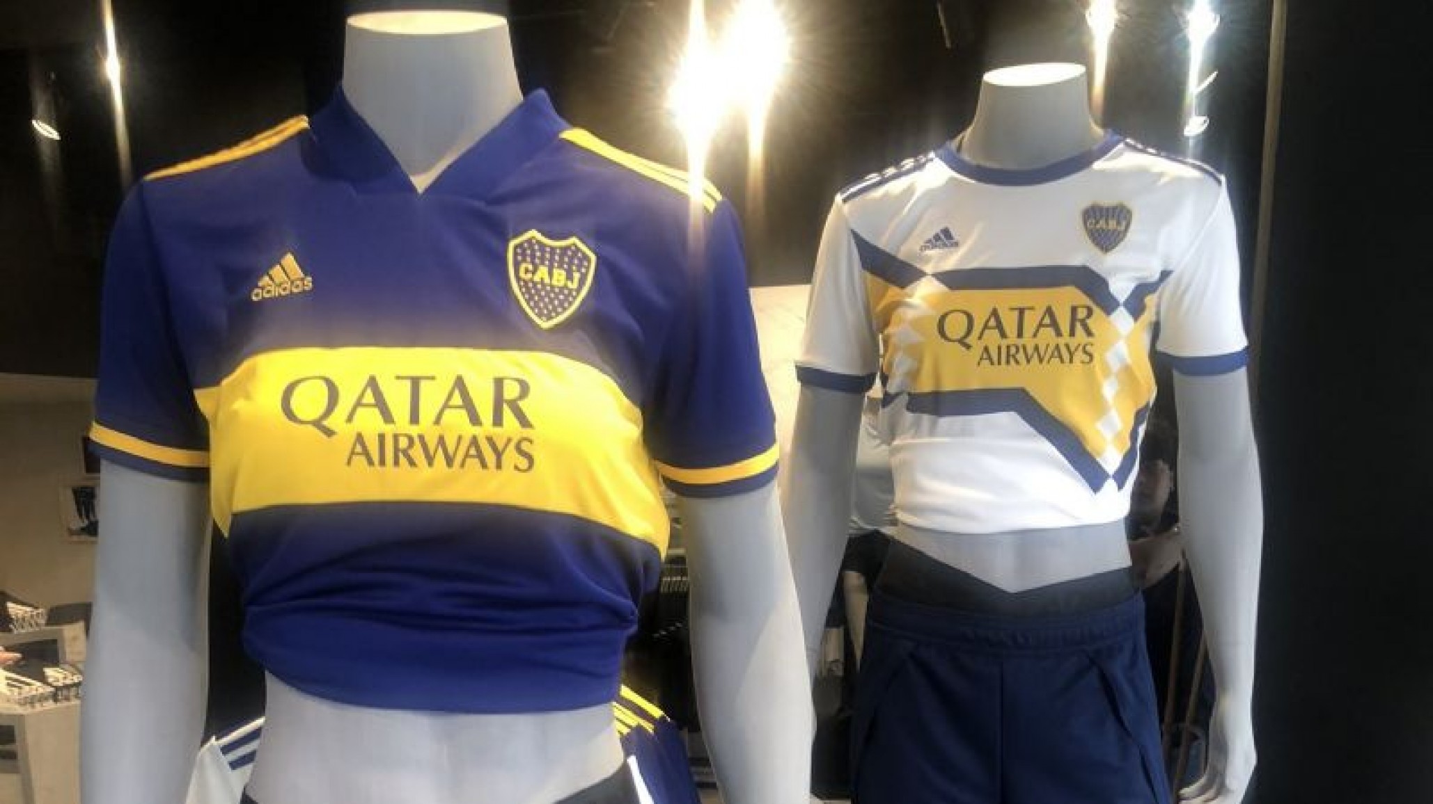 Una jugadora de Racing denunció machismo en la venta de camisetas de Boca
