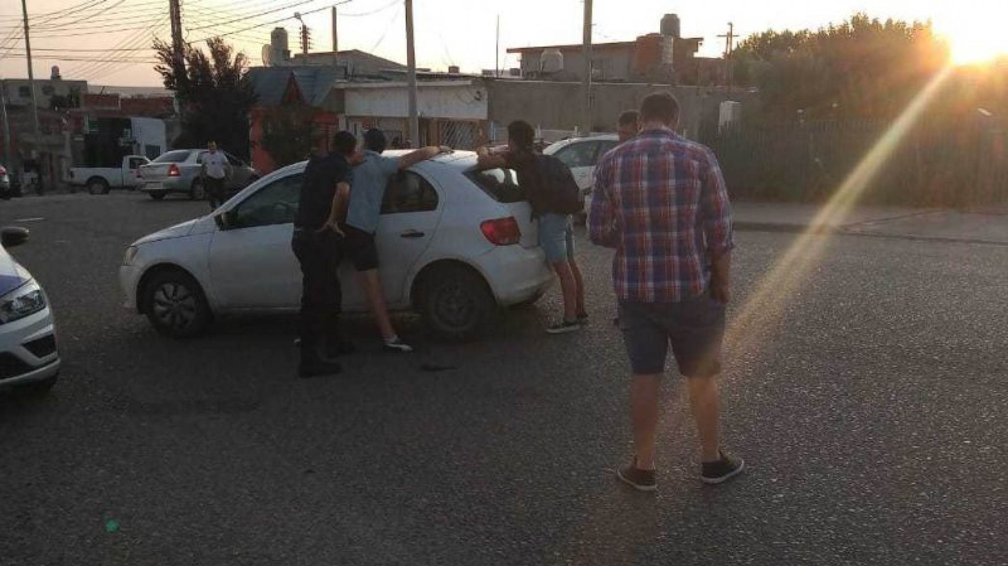 Caminaba armado en Comodoro, fue detenido