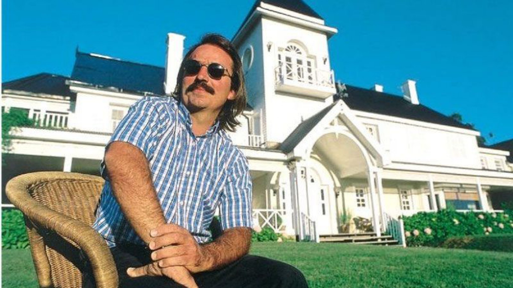 “Pacha” Cantón responsable de arrojar el cordero, en el 2012 atropelló y mató a una mujer y su beba